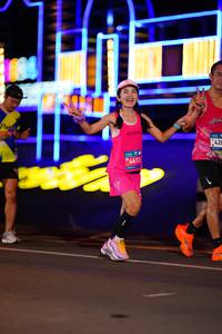 BIB: 4613, 428
                            <button type="button" onclick="openModal(22880698)" class="btn btn-primary btn-sm float-right btn-popup" data-toggle="modal" data-target=".modal-high-quality">
                        <i class="fas fa-shopping-cart"></i> Add to Cart
                    </button>
                                            <button type="button" onclick="isThisMe(22880698, true)" class="btn btn-success btn-sm float-right btn-popup btn-isme hidden" data-toggle="tooltip" data-placement="bottom" title="นี่คือรูปของคุณใช่ไหม คลิกที่นี่เพื่อเอาเข้าอัลบั้ม">
                        <i class="fas fa-plus"></i> Add to album
                    </button>
                    <button type="button" onclick="isThisMe(22880698, false)" class="btn btn-warning btn-sm float-right btn-popup btn-isnotme hidden">
                        <i class="fas fa-ban"></i> Remove from album
                    </button>